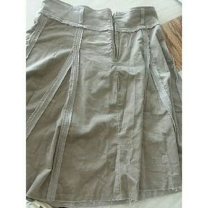 Fine Jeans - Tan Skirt